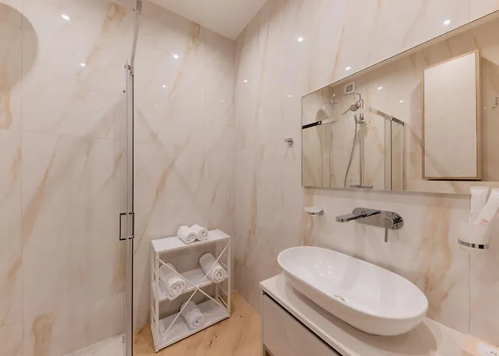 Mm Group Gold Apartment Uzhhorod